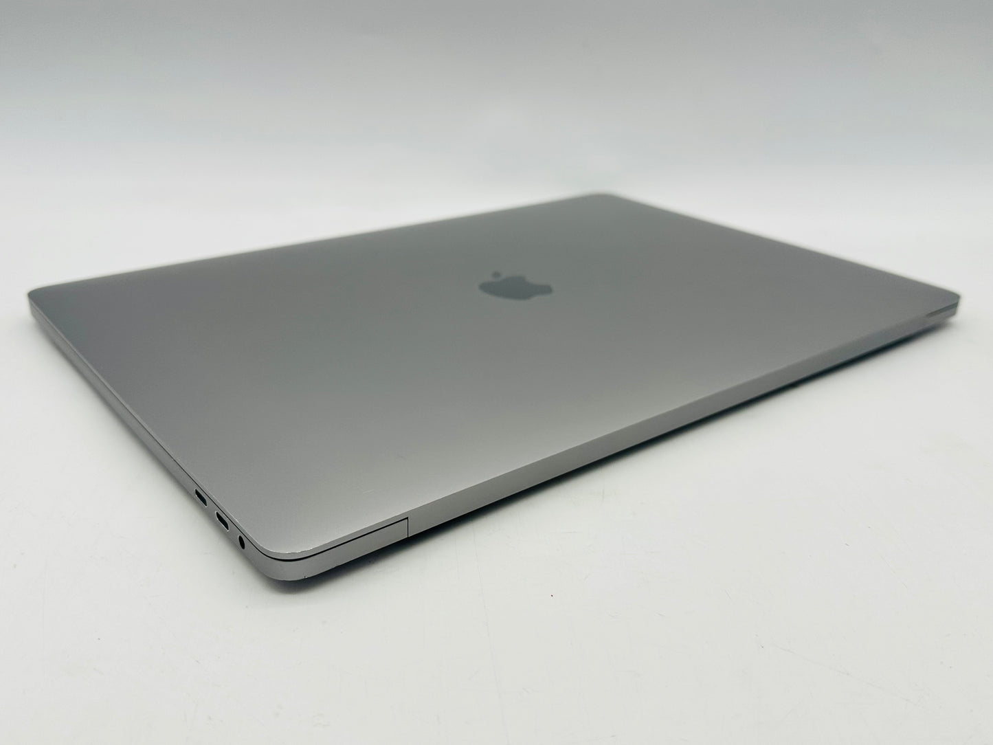 Apple 2019 MacBook Pro 16" 2.4GHz 8-Core i9 32GB RAM 1TB SSD RP5500M 4GB - Good