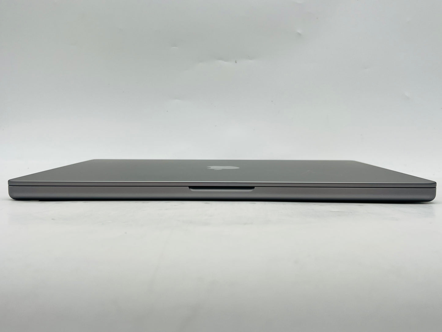 Apple 2021 MacBook Pro 16" M1 Pro (16-Core GPU) 32GB RAM 512GB SSD AC+ Excellent