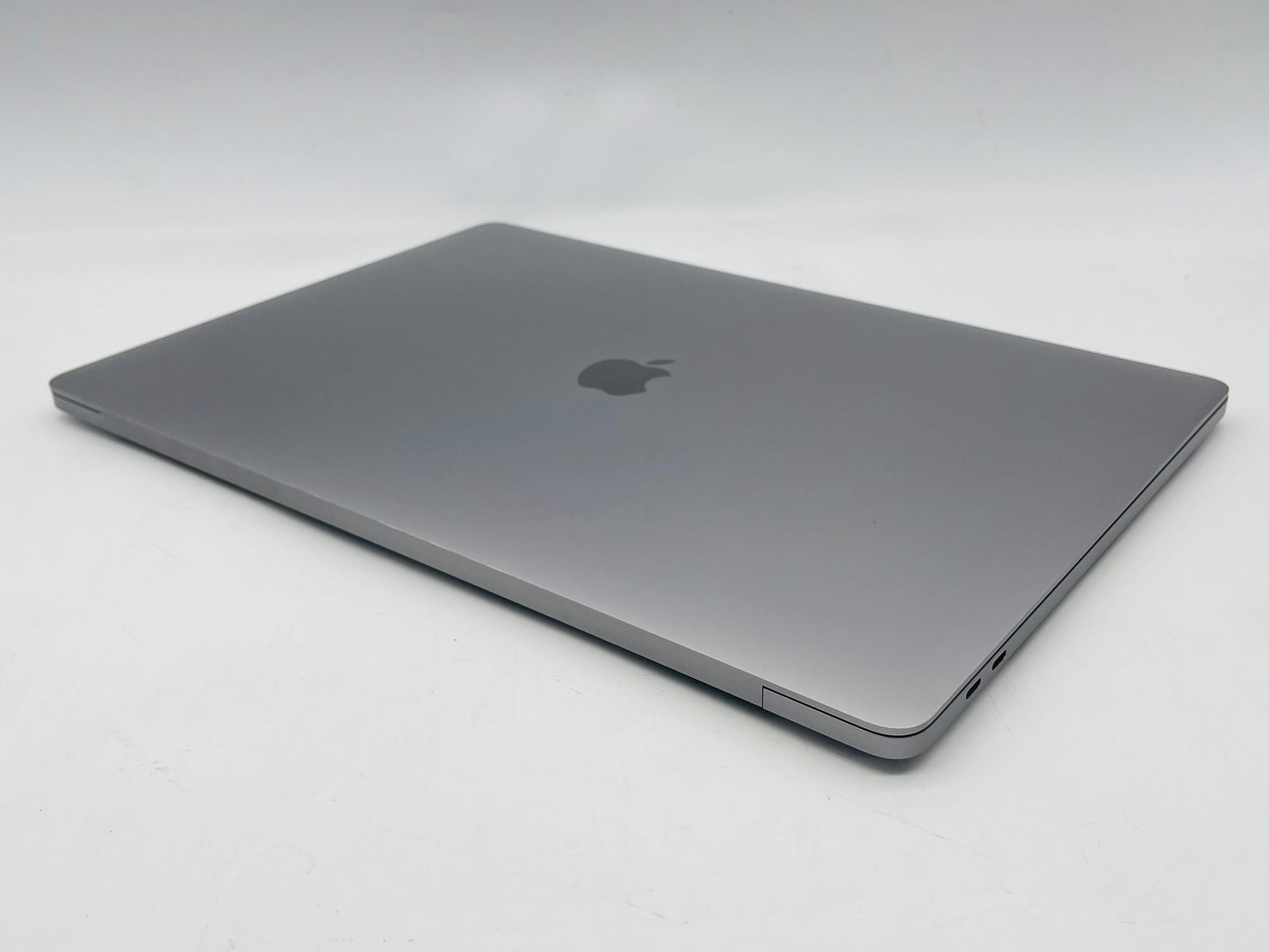 Apple 2019 MacBook Pro 16 in 2.6GHz i7 16GB RAM 512GB SSD RP5300M 4GB - Good