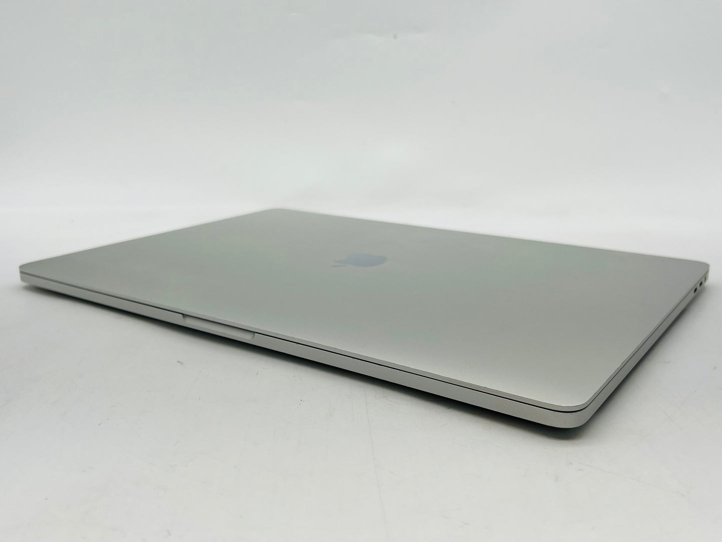 Apple 2019 MacBook Pro 16 in 2.4GHz i9 32GB RAM 1TB SSD RP5500M 8GB - Very Good