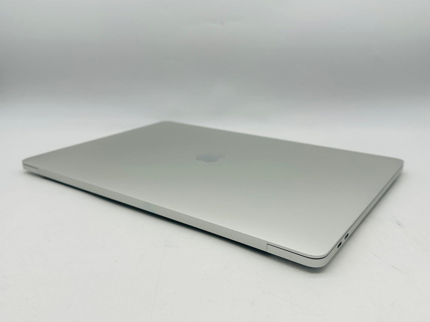 Apple 2019 MacBook Pro 16" 2.3GHz i9 16GB RAM 2TB SSD RP5500M 4GB AC+  Very Good