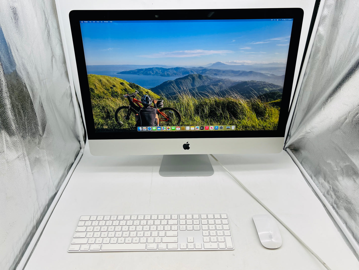 Apple 2020 iMac 27" 5K Retina 3.8GHz i7 16GB RAM 512G SSD RP5700 8GB Excellent