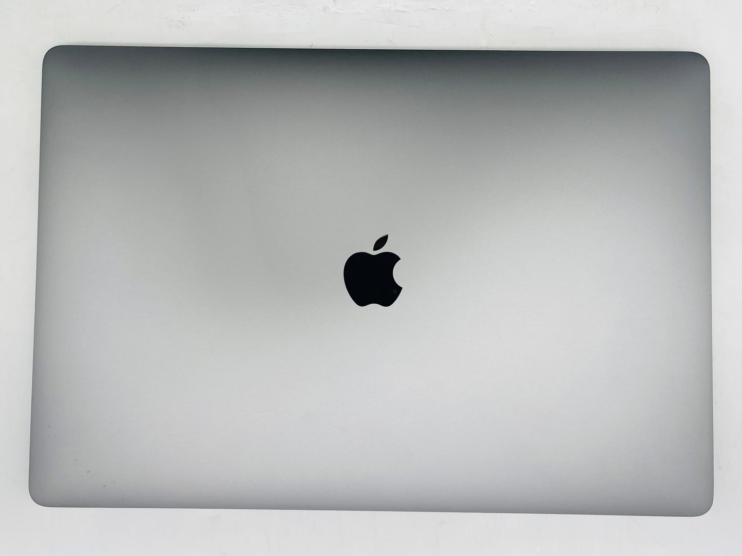 Apple 2019 MacBook Pro 16 in 2.3GHz i9 16GB RAM 1TB SSD RP5500M 4GB - Very Good