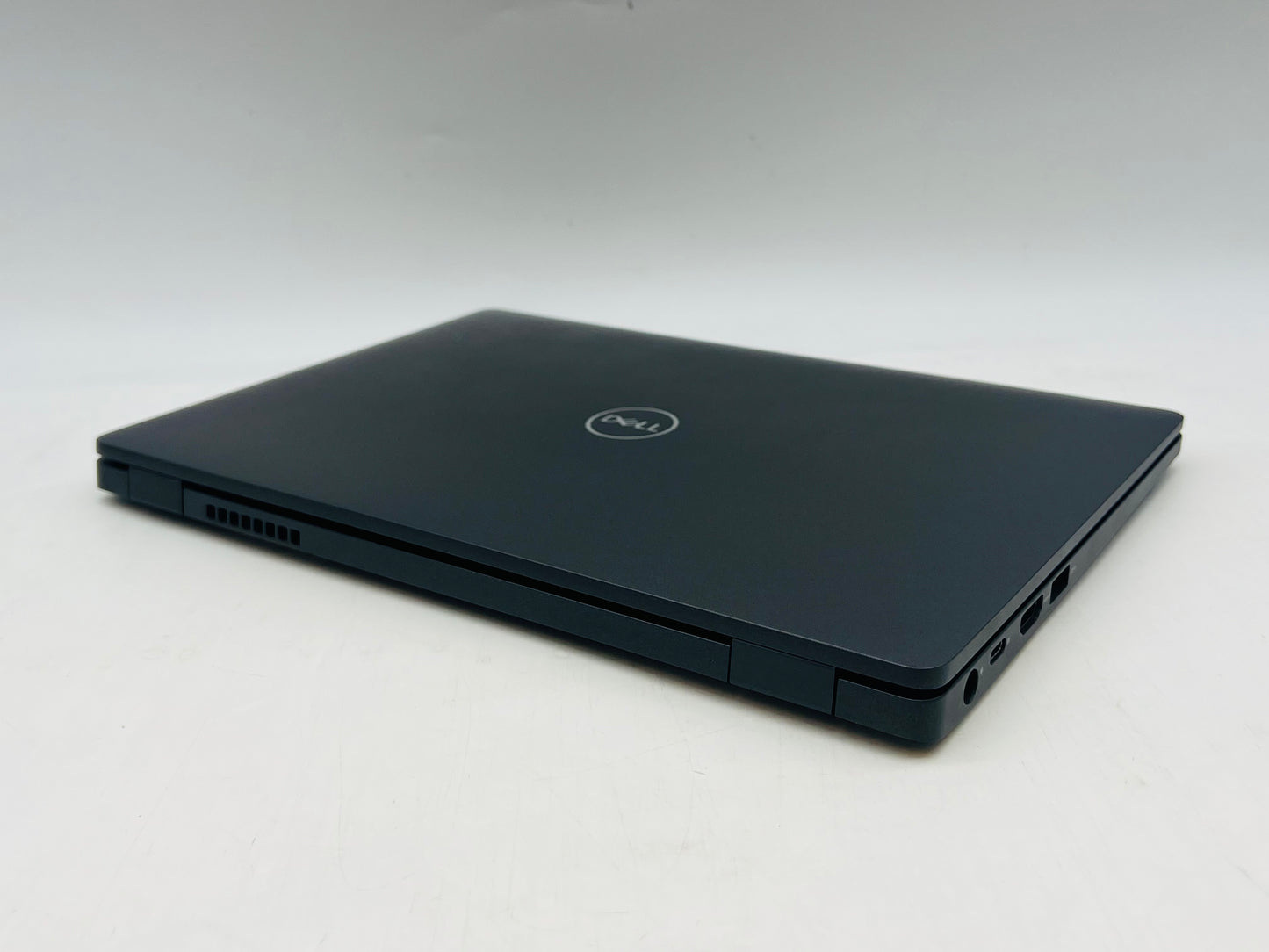 Dell Latitude 5300 13.3" i5-8265U 1.60GHz 8GB RAM 256GB SSD - Windows 10 Pro