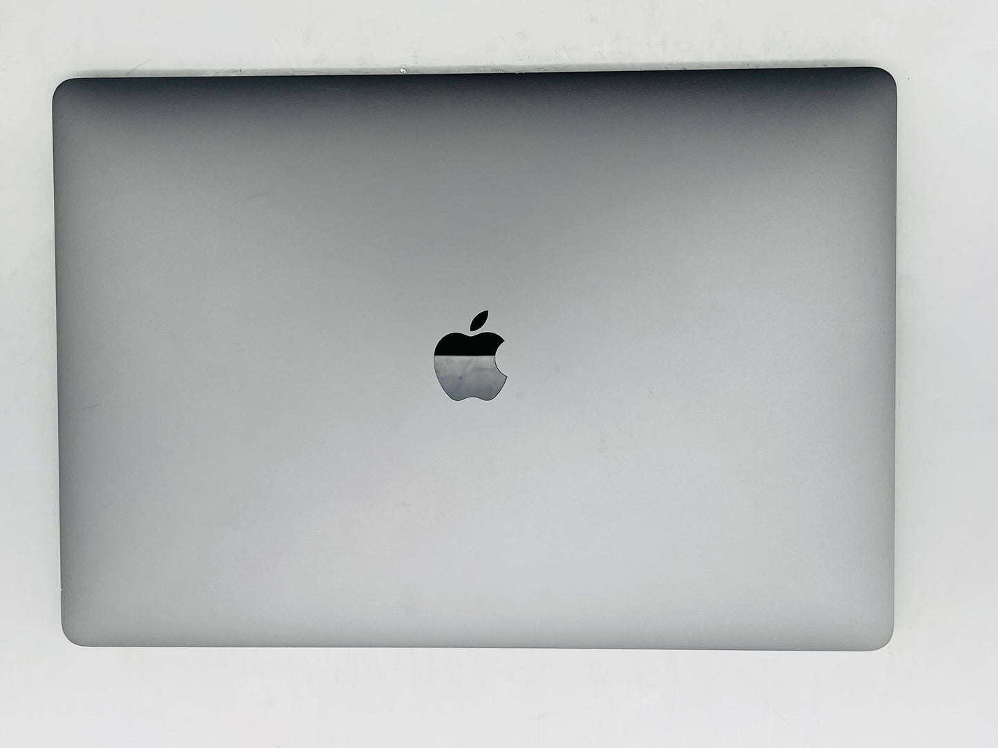 Apple 2019 MacBook Pro 16" 2.6GHz  i7 32GB RAM 2TB SSD RP5500M 4GB - Very Good