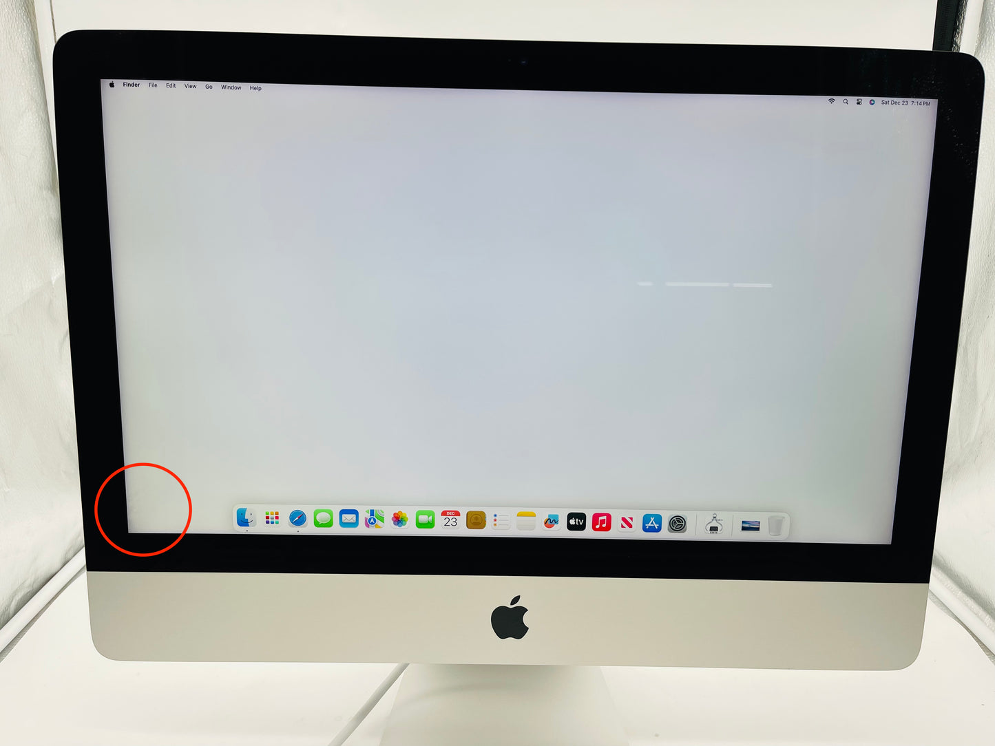 Apple 2019 iMac 21 in 4K 3.6GHz i3 16GB RAM 1TB Fusion RP555X 2GB - Very Good