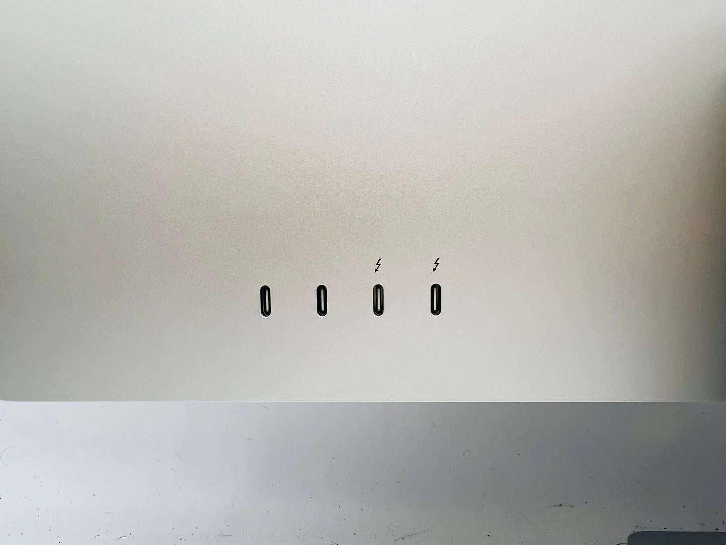 Apple 2021 iMac 24" M1 3.2GHz (8-Core-GPU) 16GB RAM 1TB SSD - Excellent