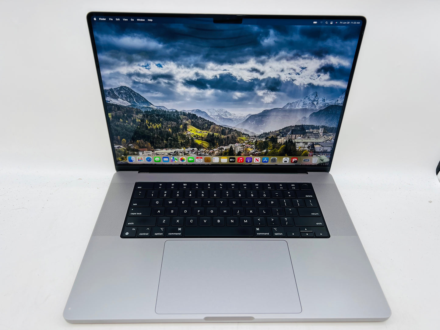 Apple 2021 MacBook Pro 16" M1 Pro (16-Core GPU) 16GB RAM 512GB SSD - Very good