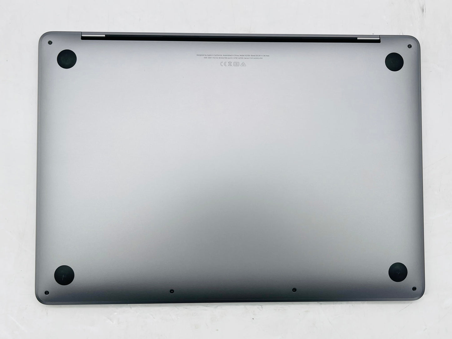 Apple 2019 MacBook Pro 13 in 1.4GHz i5 16GB RAM 256GB SSD IIPG645 - Low cycles!