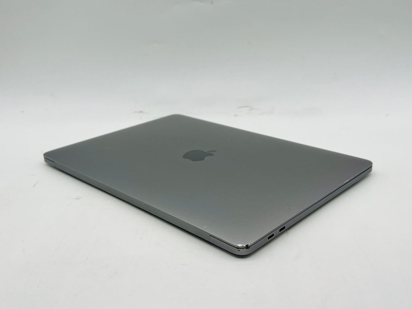 Apple 2019 MacBook Pro 13 in TB 2.4GHz Quad-Core i5 16GB RAM 256GB SSD IIPG655