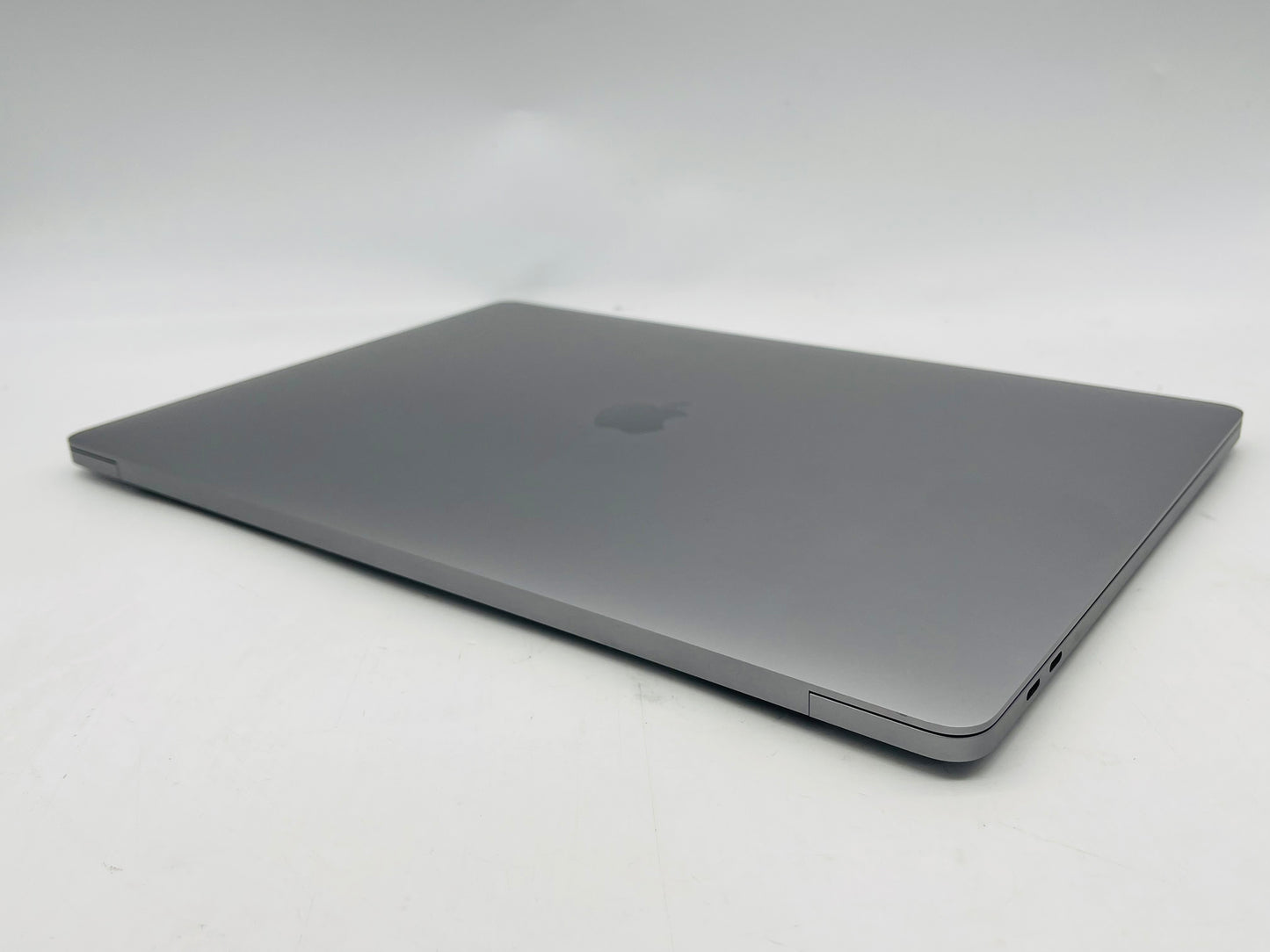 Apple 2019 MacBook Pro 16" 2.4GHz i9 64GB RAM 1TB SSD RP5600M 8GB - Very Good