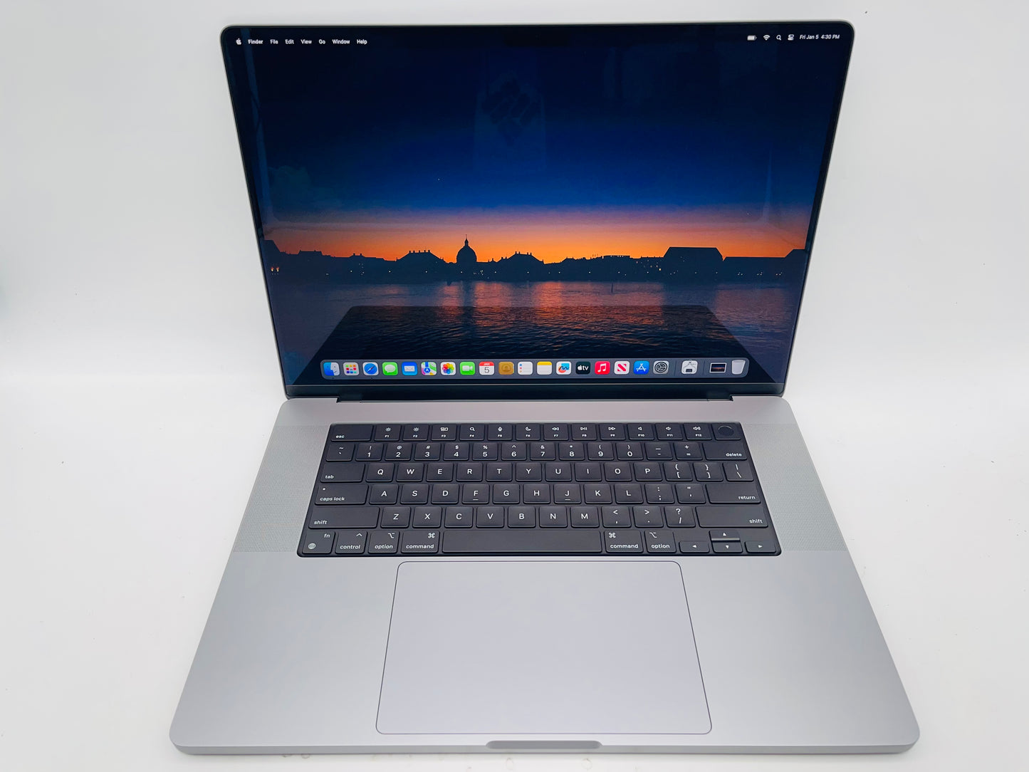 Apple 2021 MacBook Pro 16" M1 MAX (32-Core GPU) 32GB RAM 1TB AC+ - Excellent