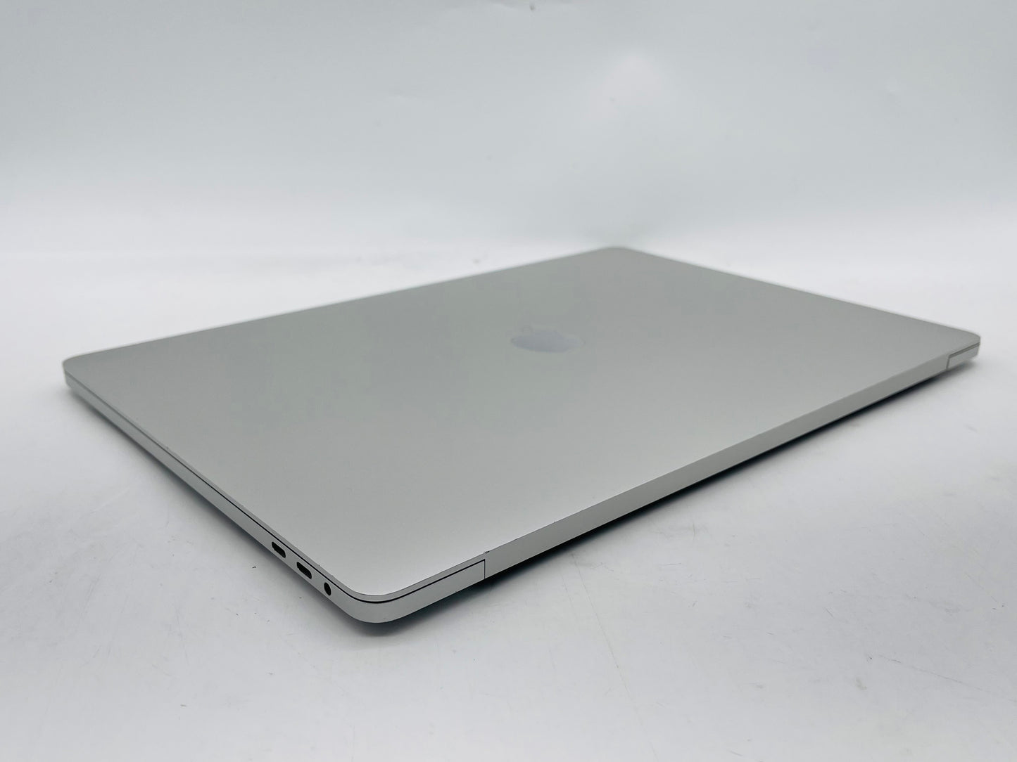 Apple 2019 MacBook Pro 16" 2.4GHz 8-Core i9 32GB RAM 1TB SSD RP5500M 8GB - Good