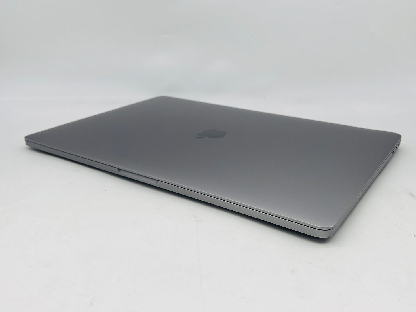 Apple 2019 MacBook Pro 16 in TB 2.6GHz i7 16GB RAM 512GB SSD RP5300M 4GB - Good