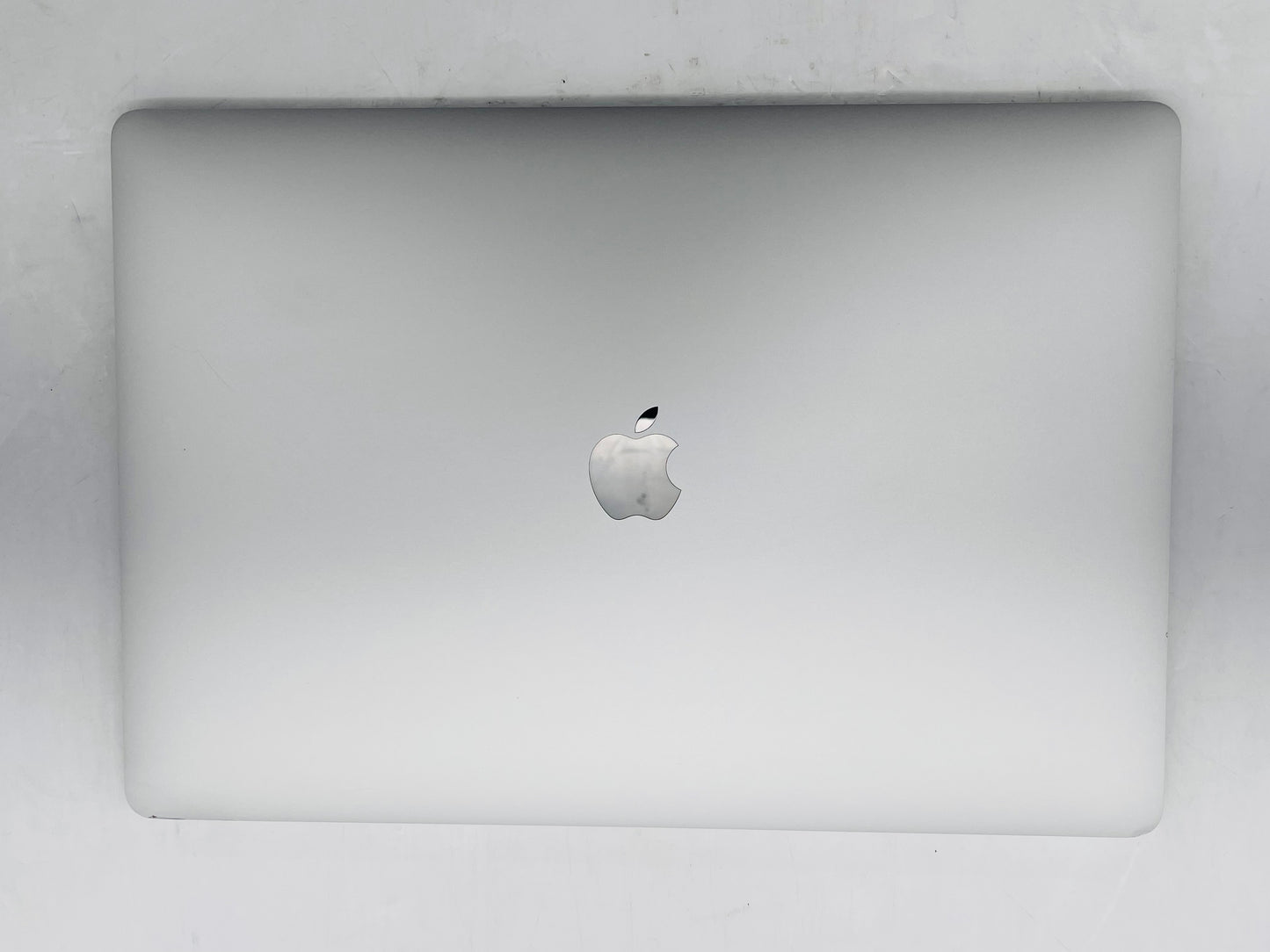 Apple 2019 MacBook Pro 16 in 2.3GHz i9 16GB RAM 1TB SSD RP5500M 4GB - Very Good