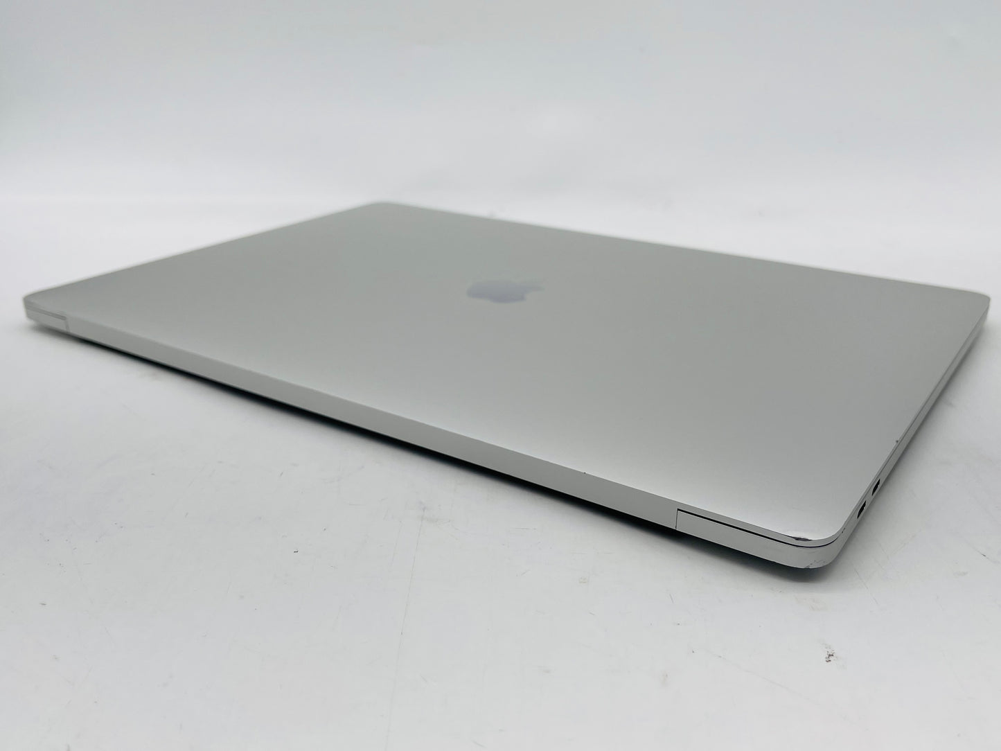 Apple 2019 MacBook Pro 16 in 2.3GHz i9 16GB RAM 1TB SSD RP5500M 4GB - Very Good