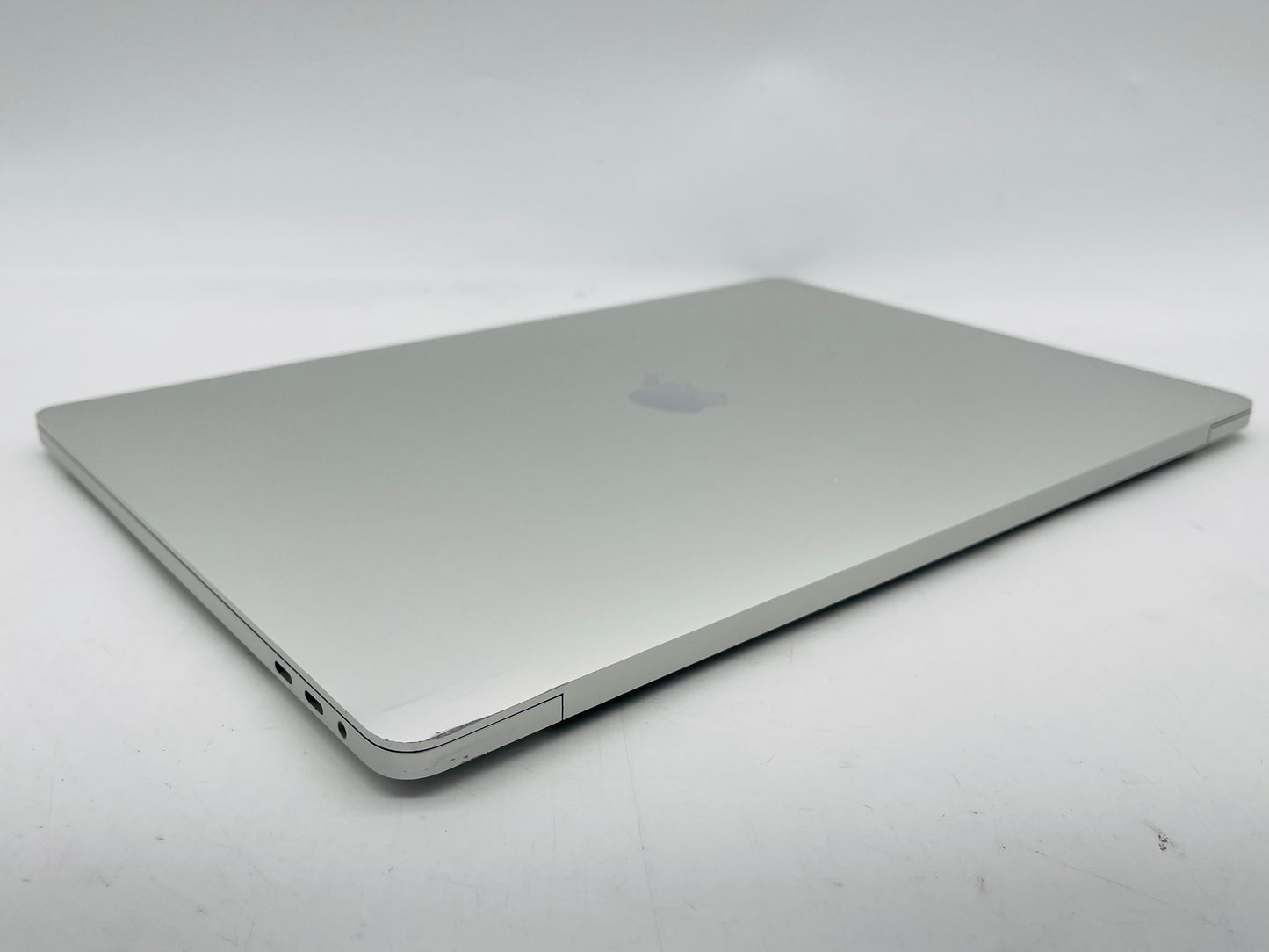 Apple 2019 MacBook Pro 16 in 2.3GHz i9 16GB RAM 1TB SSD RP5500M 4GB - Very Good