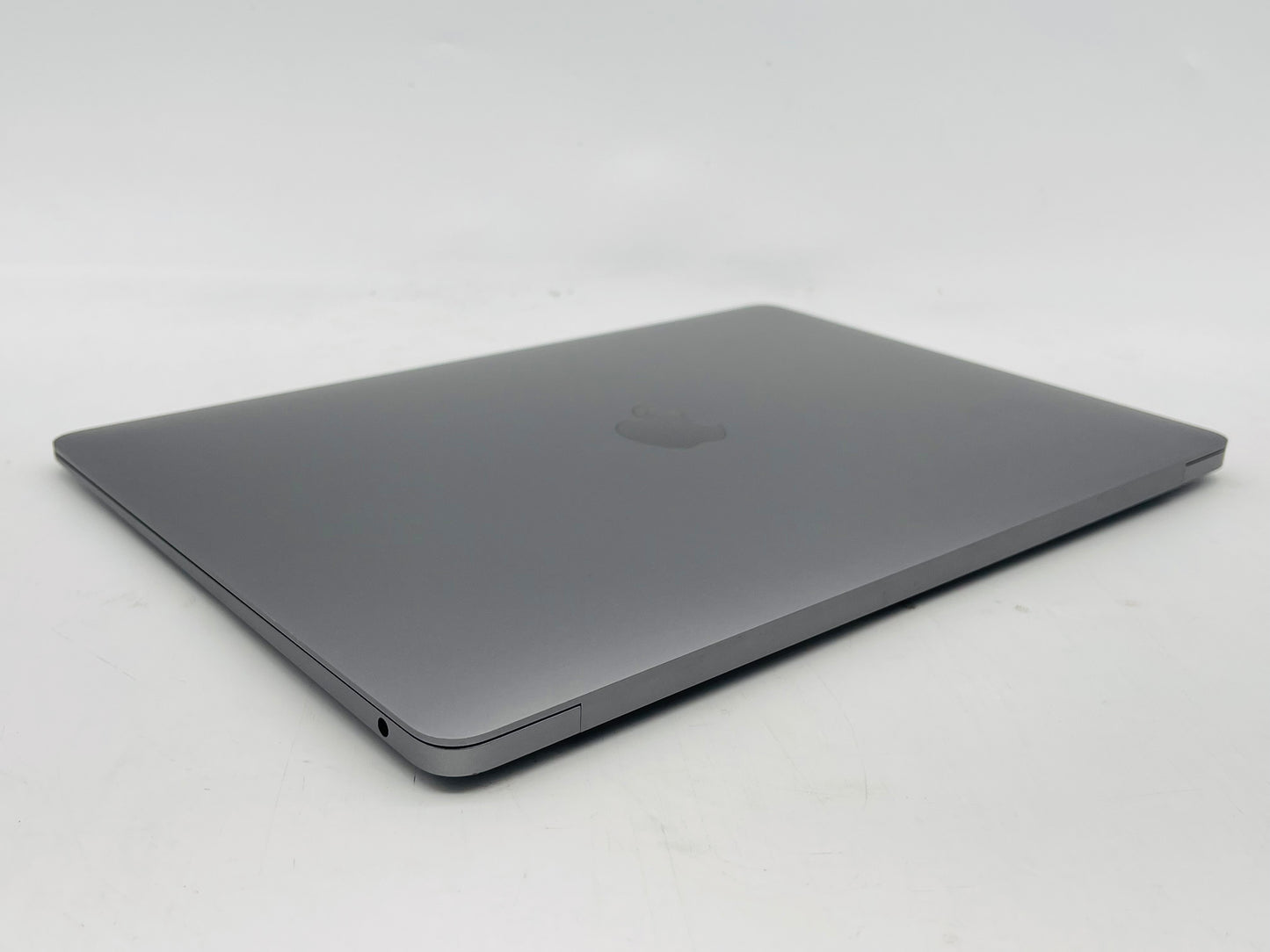 Apple 2020 MacBook Air M1 3.2GHz (7-Core GPU) 16GB RAM 256GB SSD - Very good