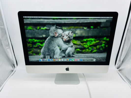 Apple 2017 iMac 21" 2.3GHz i5 8GB RAM 512GB SSD IIPG640 - Very good
