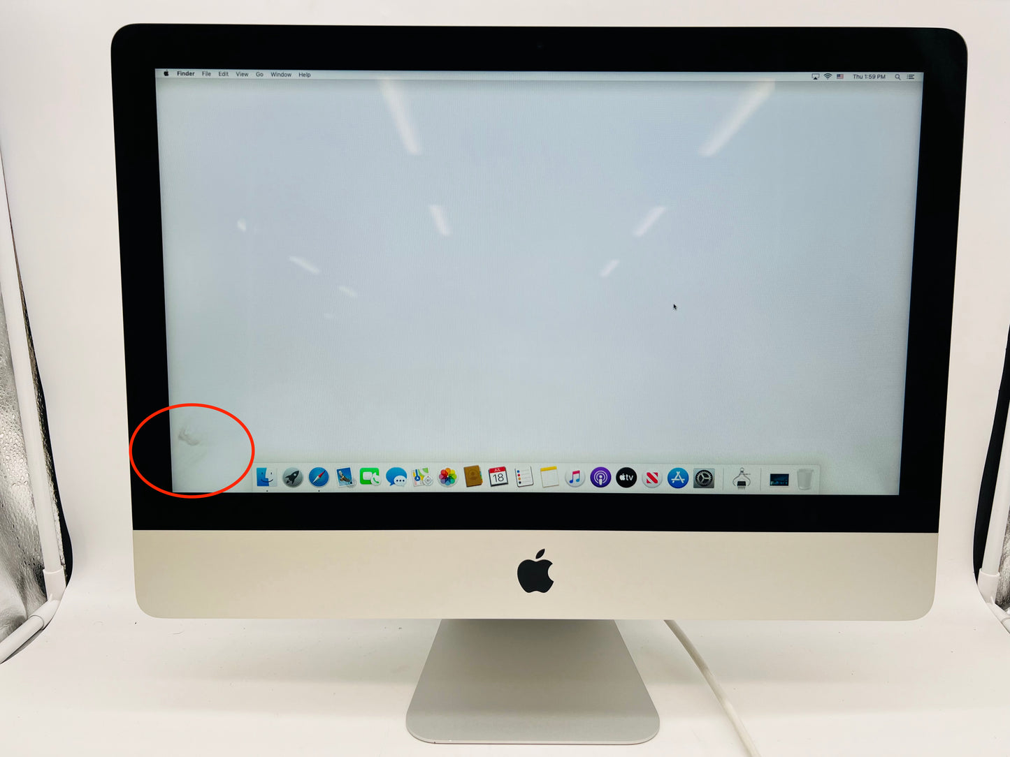 Apple 2017 iMac 21" 2.3GHz i5 8GB RAM 1TB Fusion Drive IIPG640 - Very good