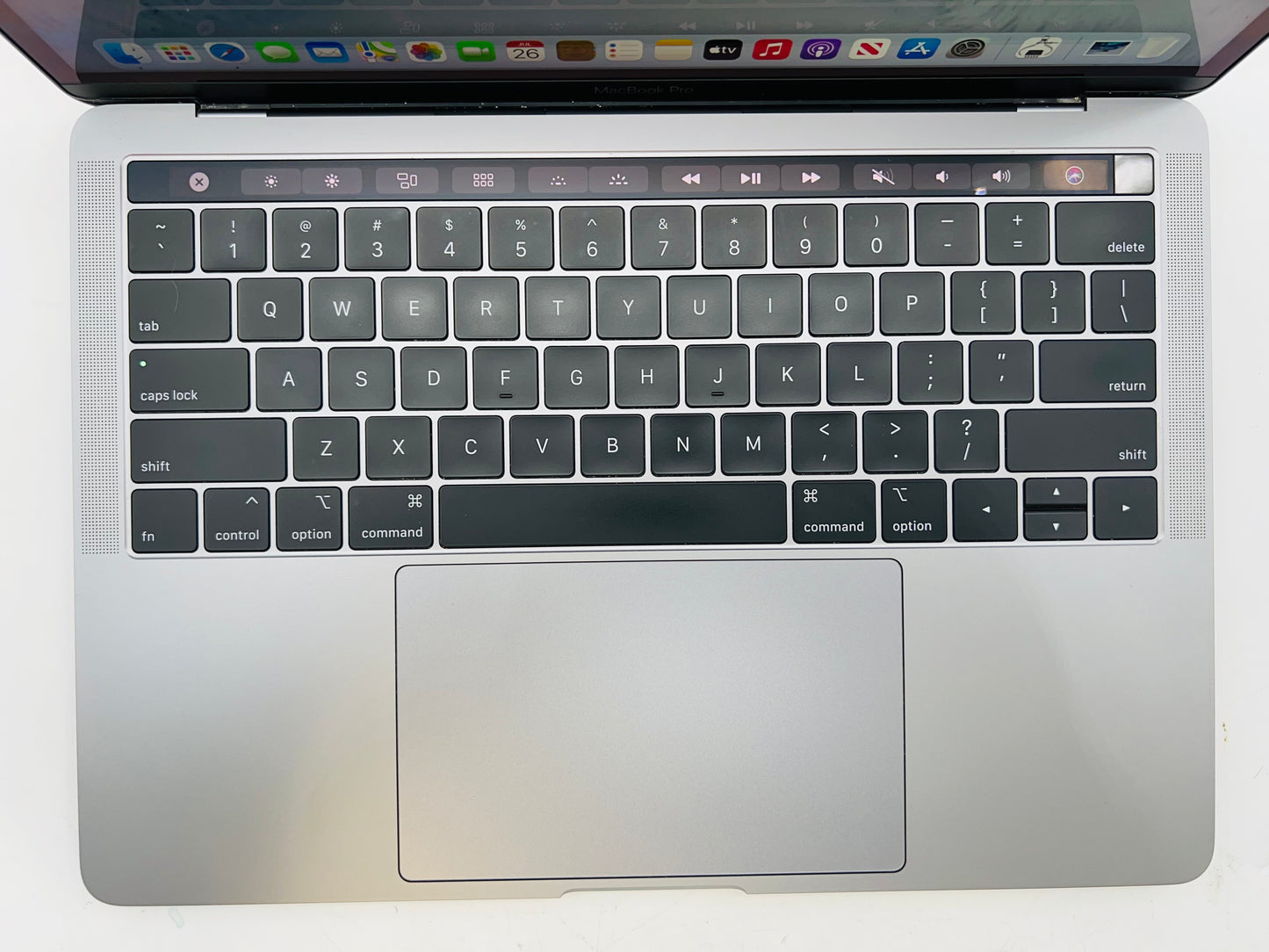 Apple 2019 MacBook Pro 13" 2.8GHz Quad-Core i7 16GB RAM 256GB SSD - Very good