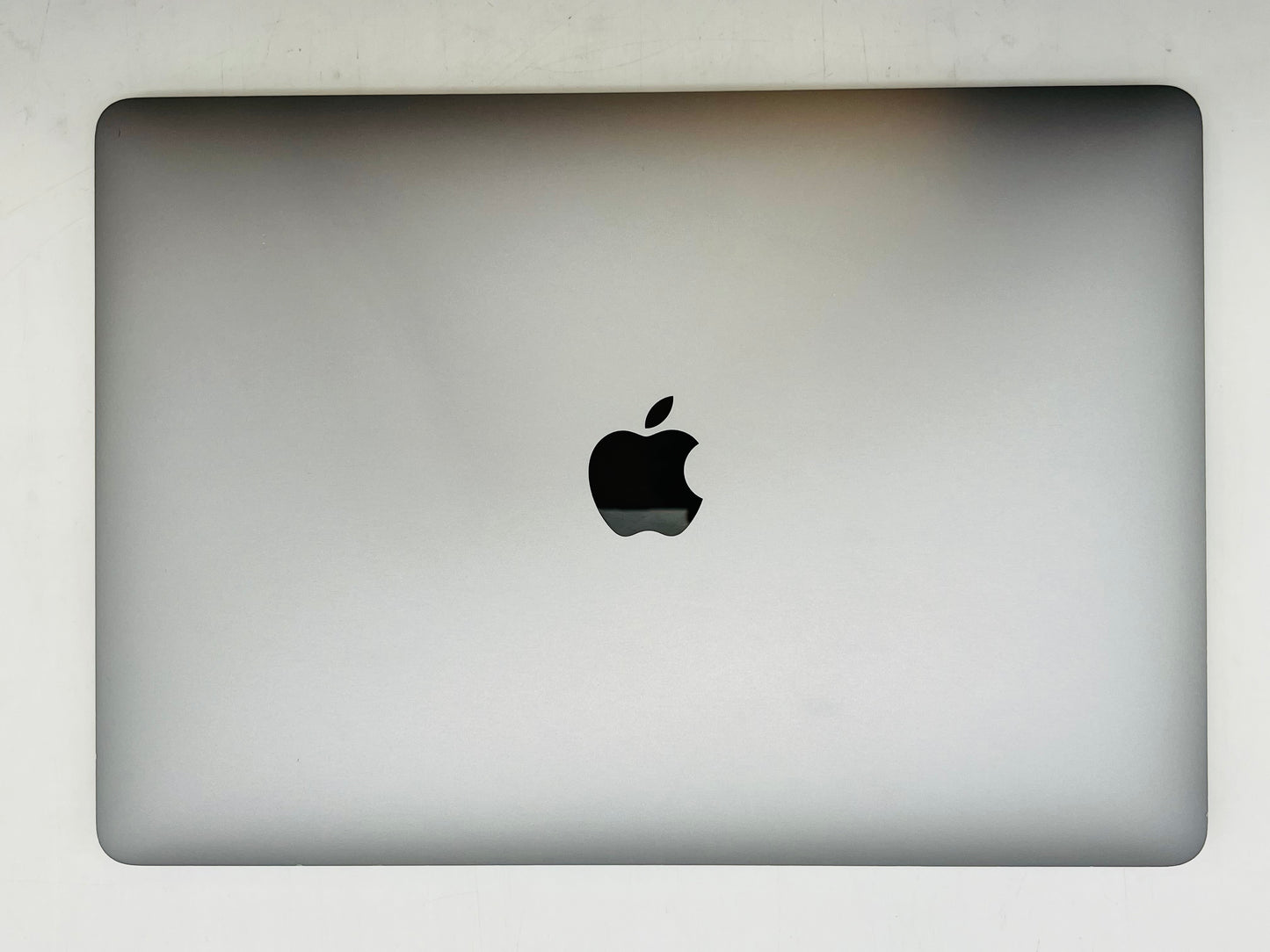 Apple 2019 MacBook Pro 13" 2.8GHz Quad-Core i7 16GB RAM 256GB SSD - Very good