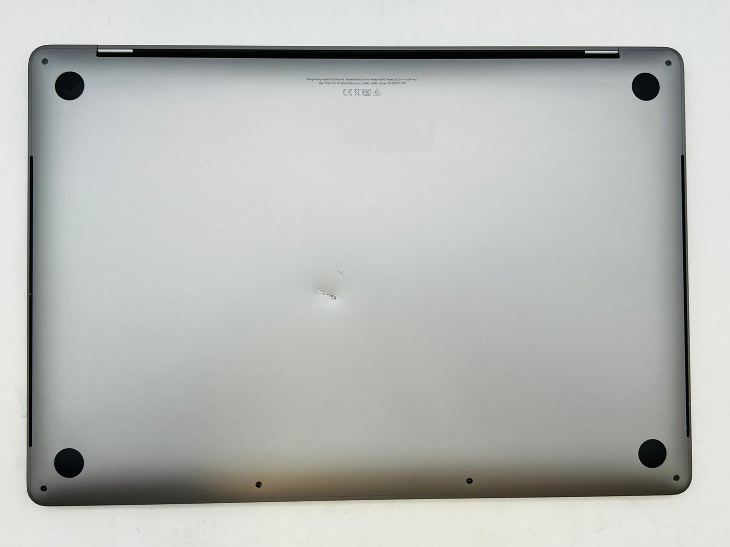 Apple 2019 MacBook Pro 15" TB 2.6GHz i7 16GB RAM 256GB SSD RP555X 4GB Very good