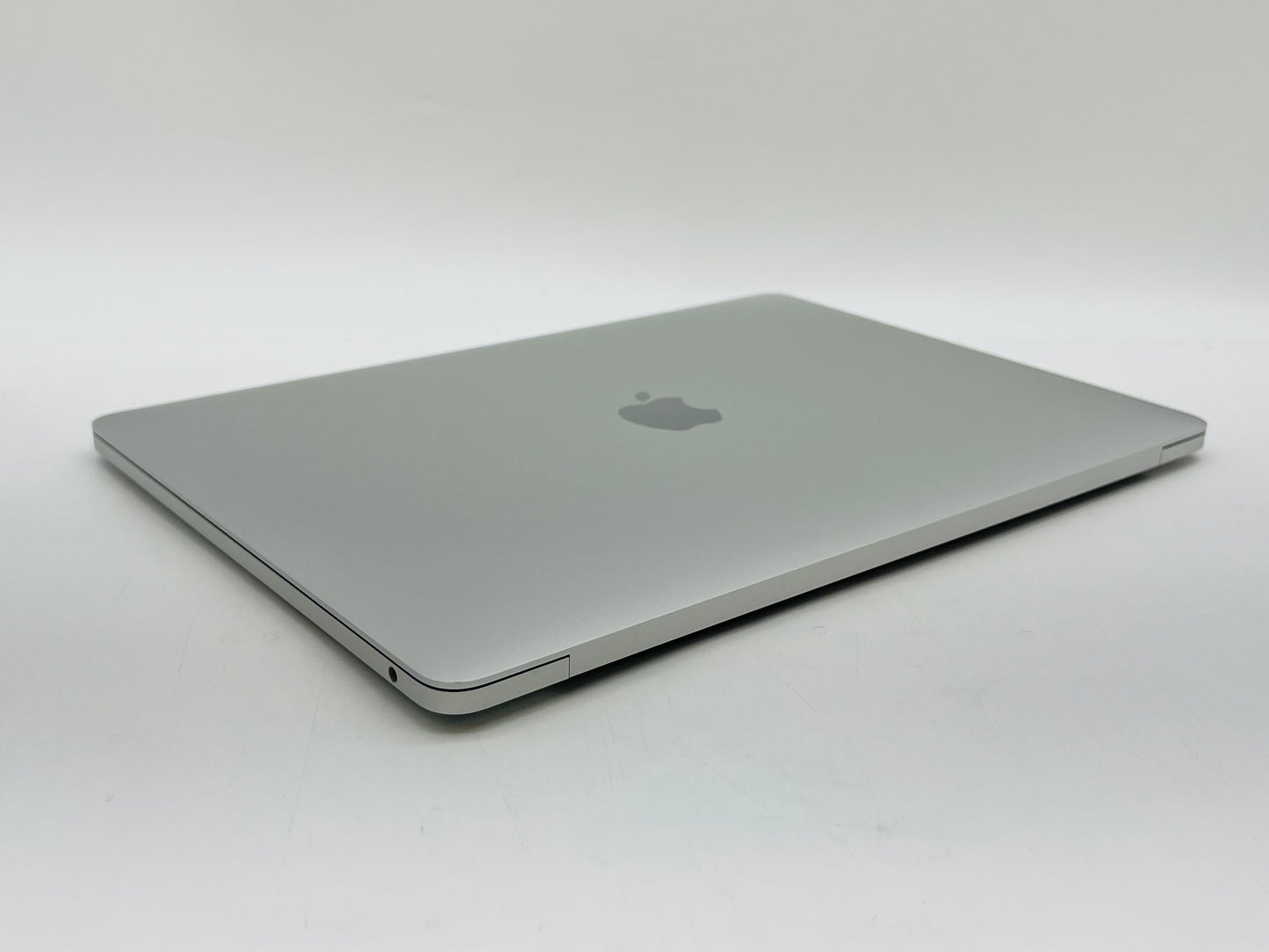 Apple 2020 MacBook pro 13" M1 (8-Core GPU) 8GB RAM 256GB SSD - Very good