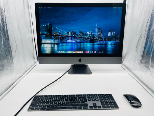 Apple 2017 iMac Pro 3.2GHz 8-Core Xeon 32GB RAM 1TB SSD Vega 56 8GB - Excellent