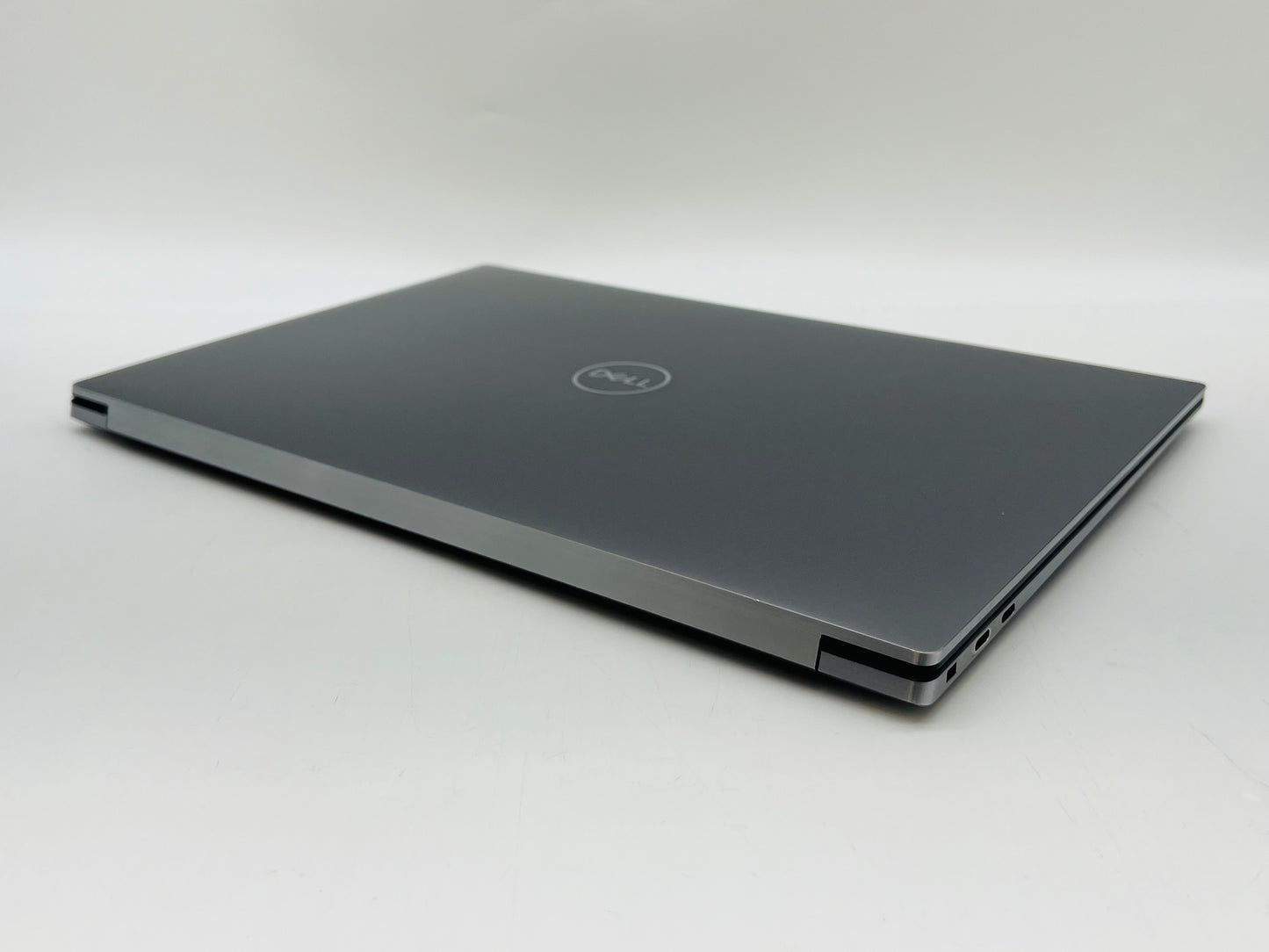 Dell Precision 5550 15.6" 2.6GHz i7-10750 32GB RAM 512GB SSD Nvidia Quadro T1000