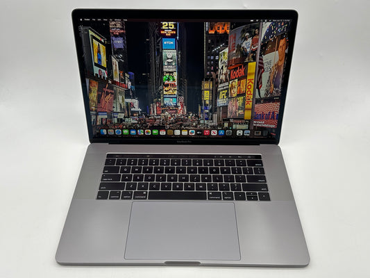 Apple 2019 MacBook Pro 15 in 2.6GHz i7 32GB RAM 512GB SSD RP555X 4GB - Very Good