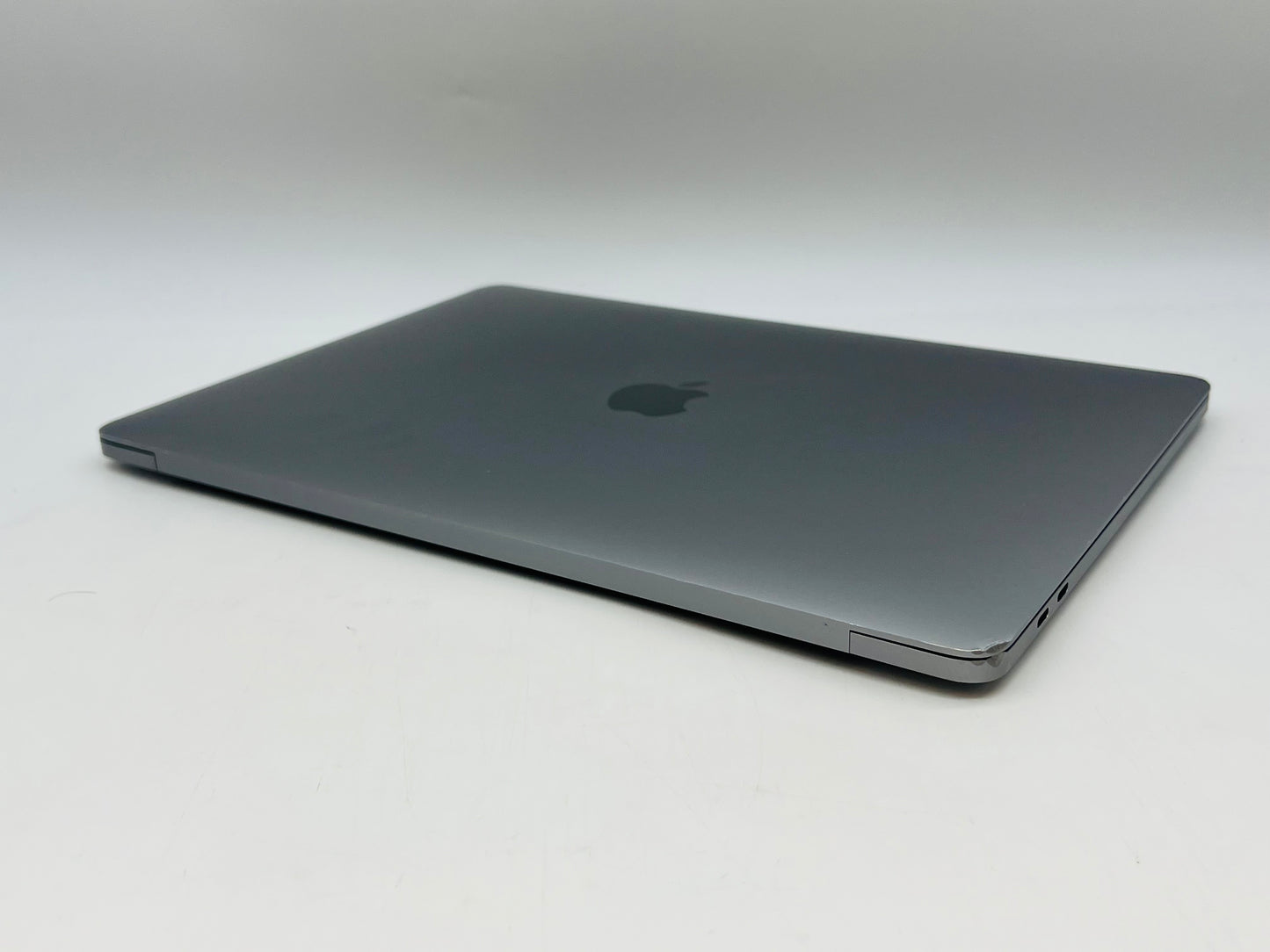 Apple 2020 MacBook pro 13" M1 (8-Core GPU) 8GB RAM 256GB SSD - Good