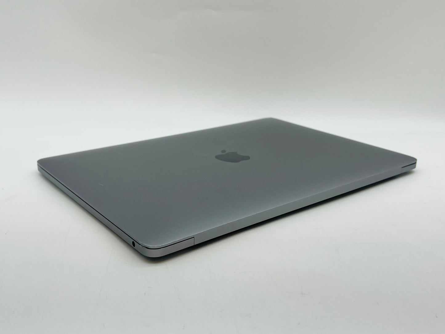 Apple 2020 MacBook pro 13" M1 (8-Core GPU) 8GB RAM 256GB SSD - Good