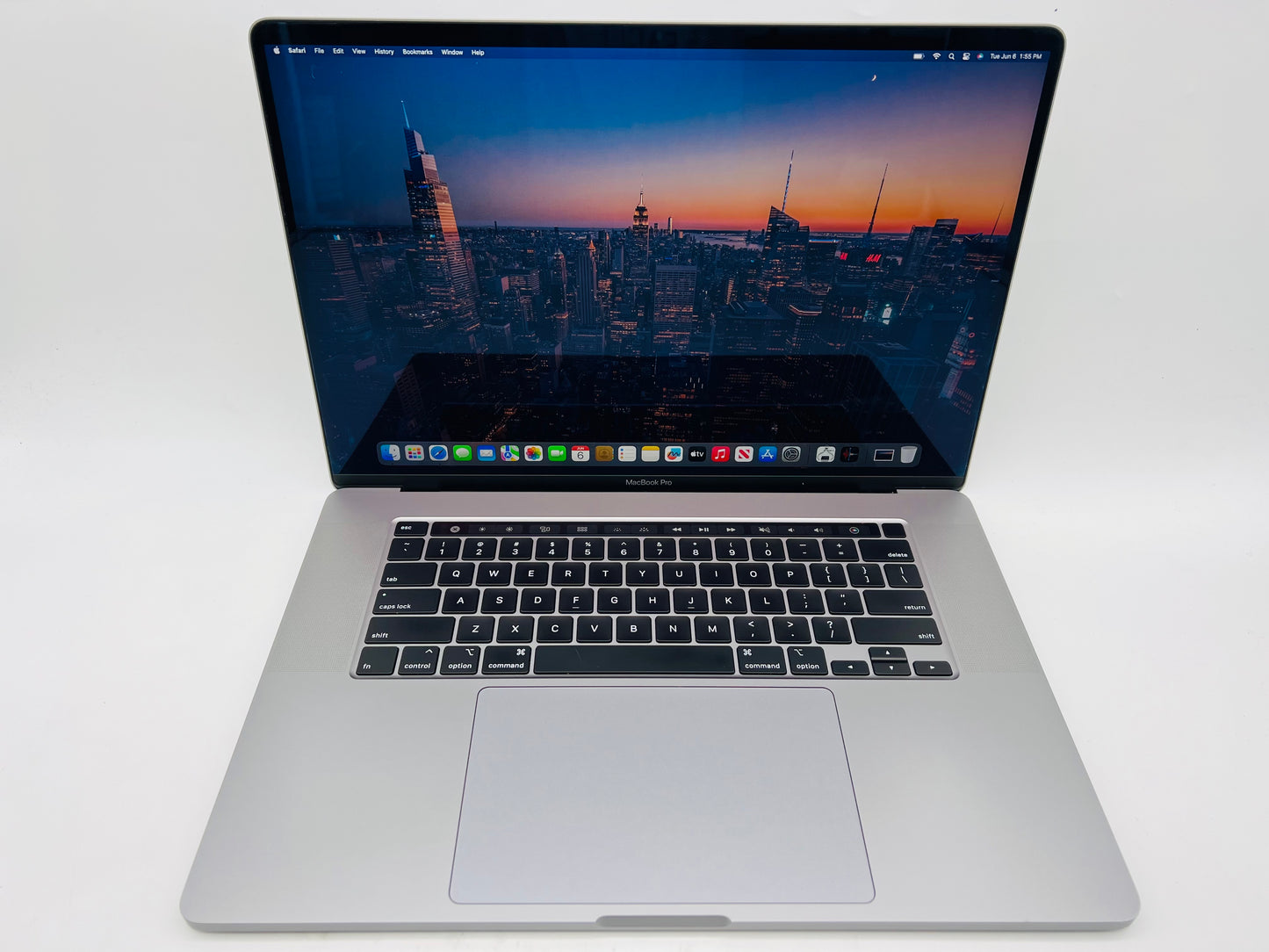 Apple 2019 MacBook Pro 16 in 2.4GHz i9 32GB RAM 2TB SSD RP5500M 4GB - Very Good