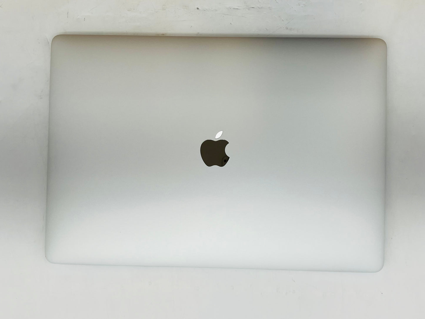 Apple 2019 MacBook Pro 16" 2.3GHz i9 64GB RAM 1TB SSD RP5500M 8GB - Very good