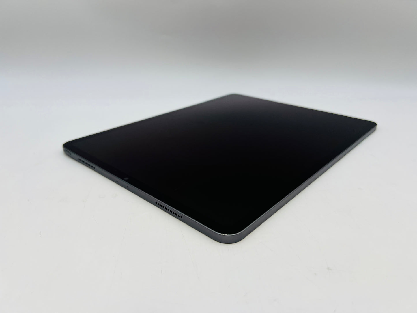 Apple 2021 iPad Pro (5th generation) M1 (12.9-in) 128GB Wifi Only very good