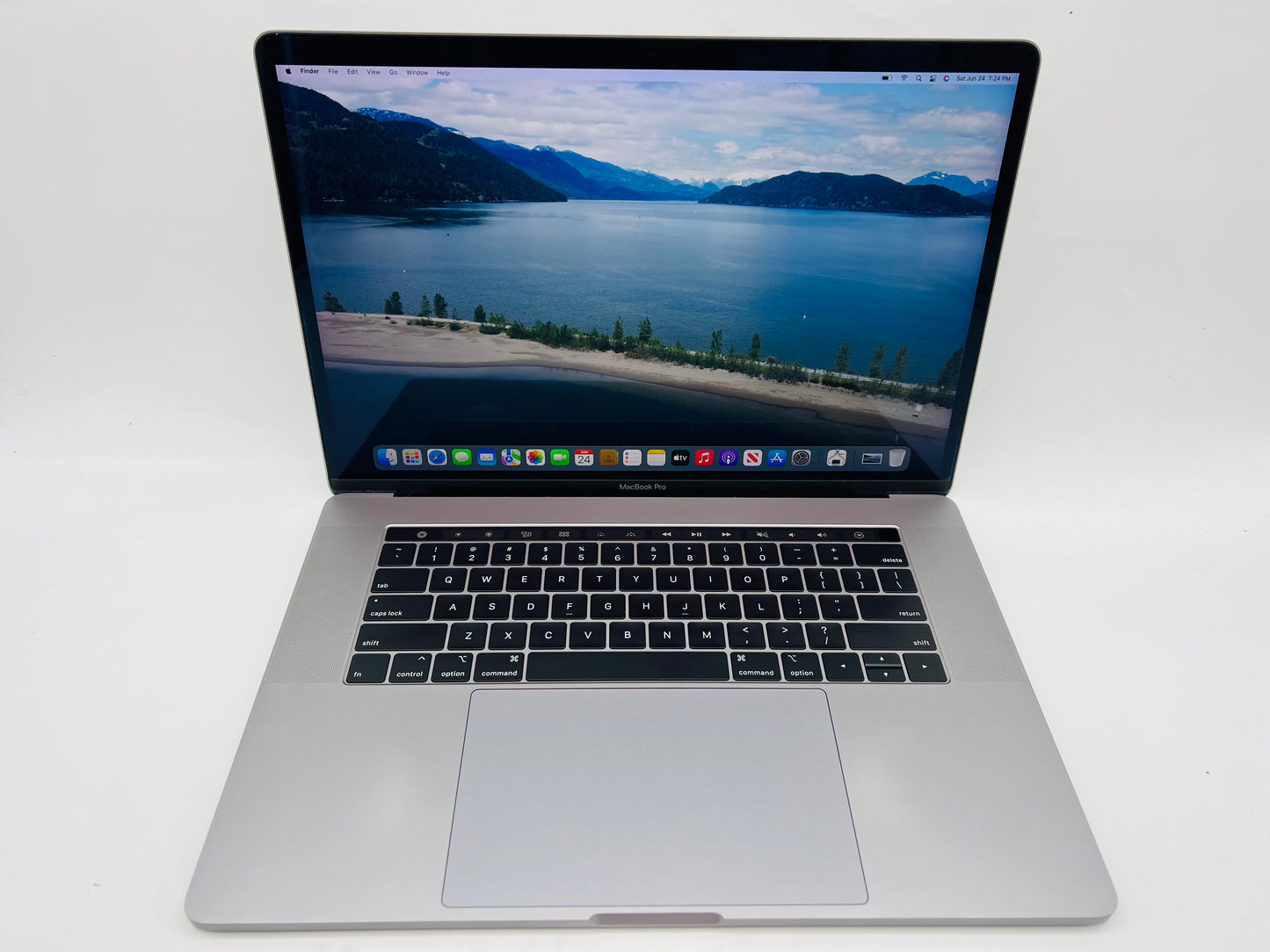 Apple 2018 MacBook Pro 15 in 2.6GHz i7 16GB RAM 512GB SSD RP560X 4GB - Very Good