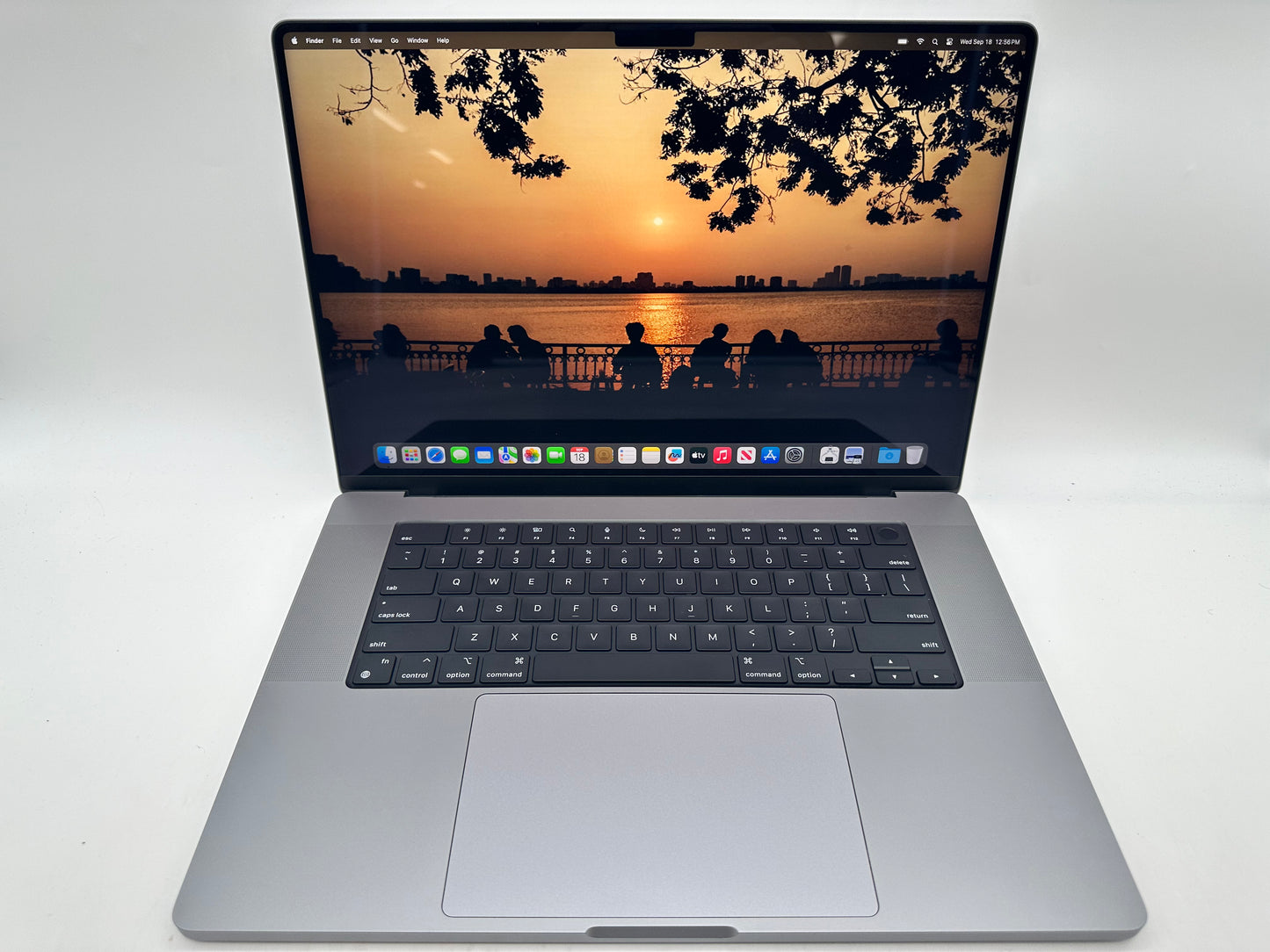 Apple 2023 MacBook Pro 16" M2 Max (38-Core GPU) 32GB RAM 1TB SSD AC+ - Excellent