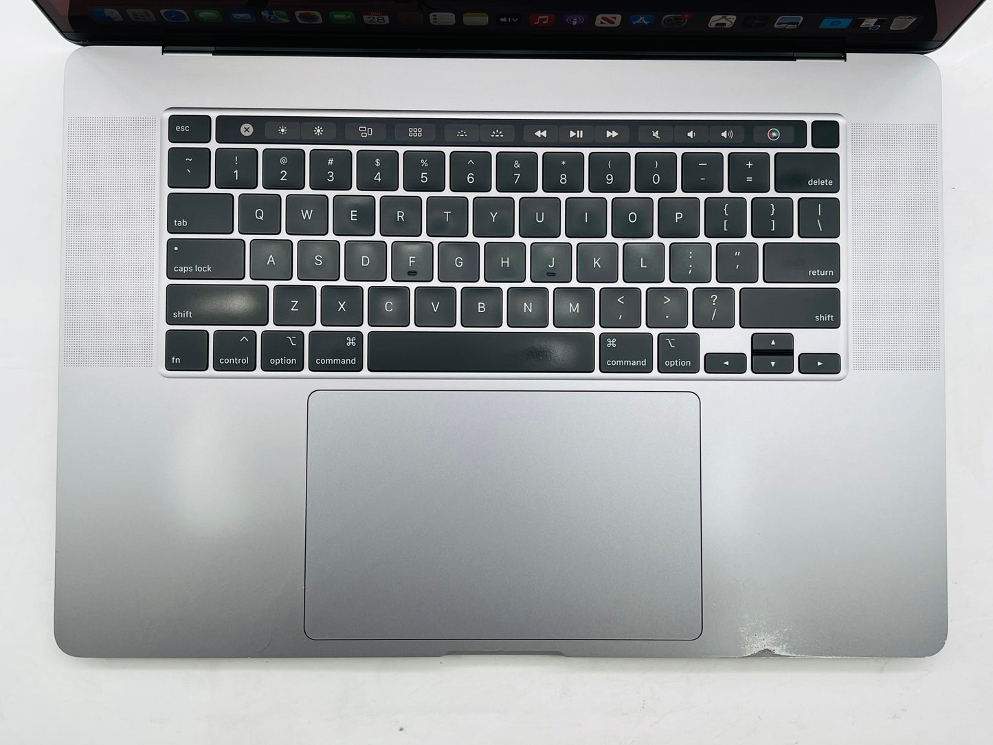 Apple 2019 MacBook Pro 16 in 2.3GHz i9 16GB 1TB SSD RP5500M 4GB - Good