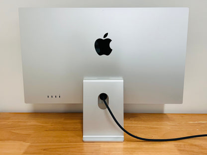 Apple 2022 Studio Display 27" Nano-texture glass (Tilt-Adjustable Stand) AC+