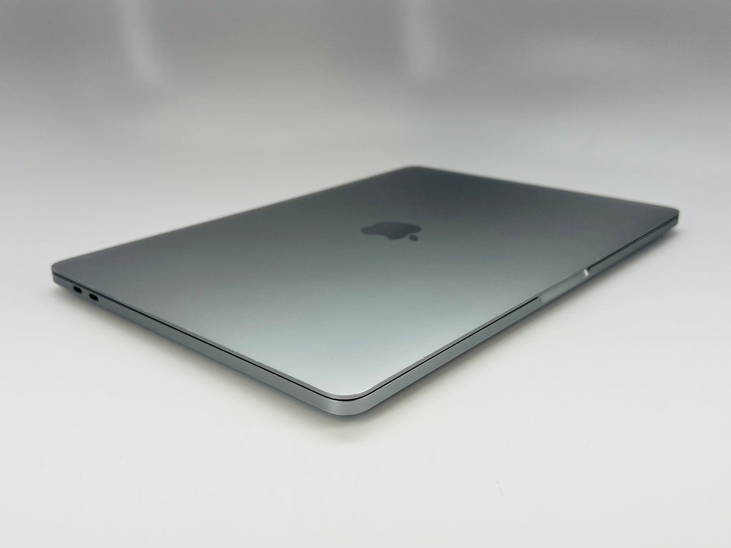 Apple 2020 MacBook pro 13" M1 3.2GHz (8-Core GPU) 16GB RAM 512GB SSD - Very Good