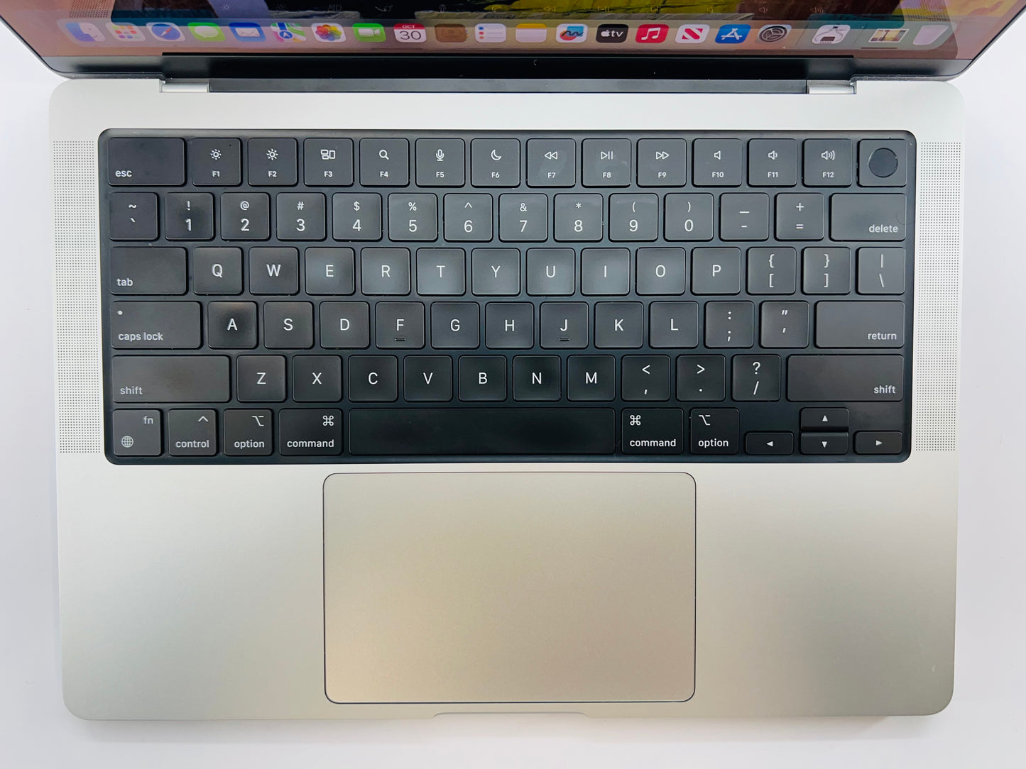 Apple 2021 MacBook Pro 14" M1 Pro (14-Core GPU) 16GB RAM 1TB SSD - Very good