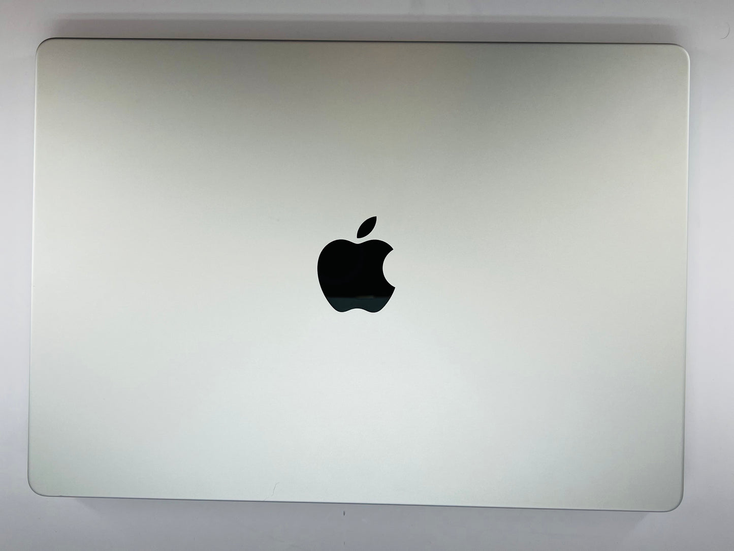 Apple 2021 MacBook Pro 14" M1 Pro (14-Core GPU) 16GB RAM 1TB SSD - Very good