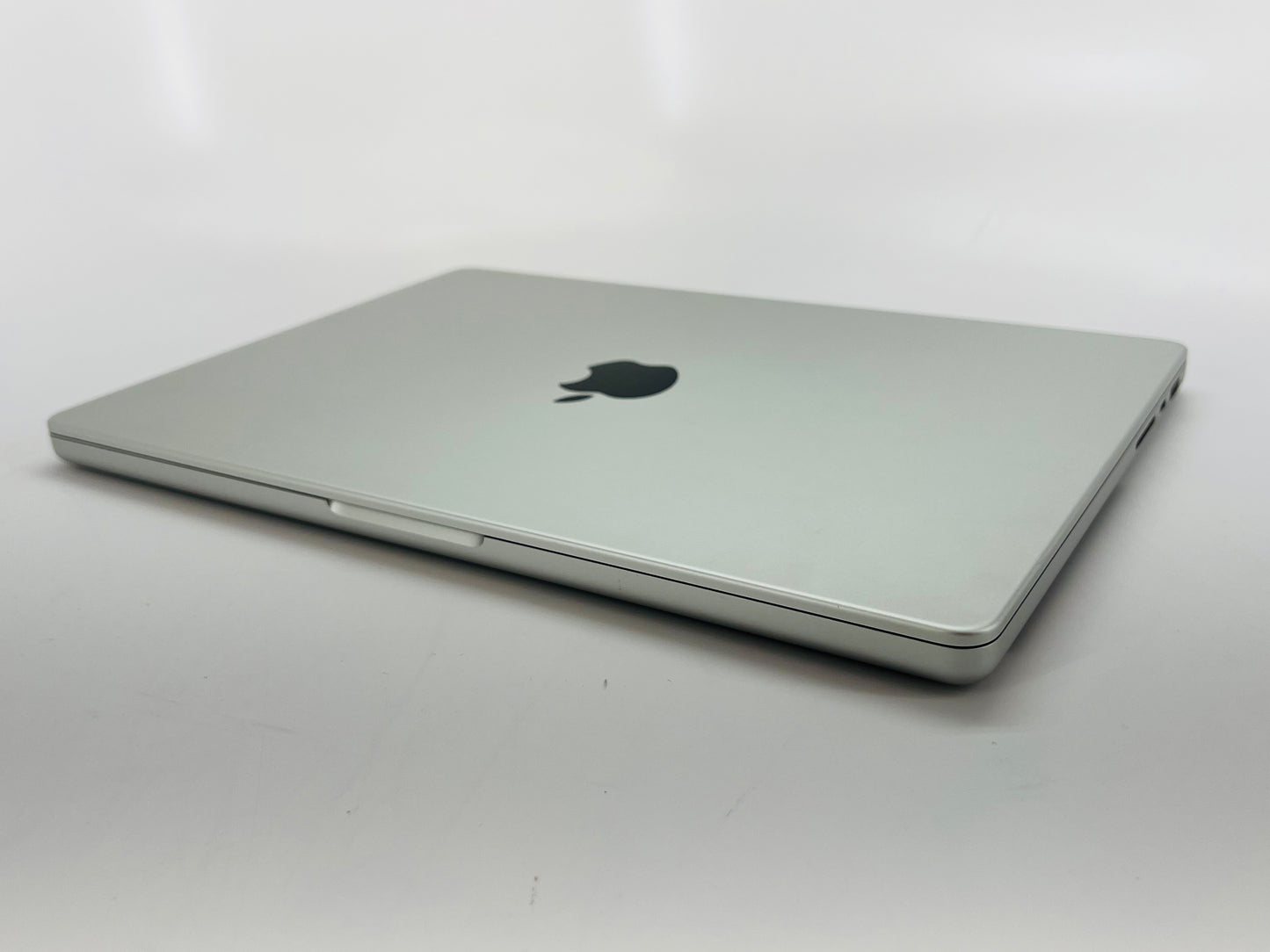 Apple 2021 MacBook Pro 14" M1 Pro (14-Core GPU) 16GB RAM 1TB SSD - Very good