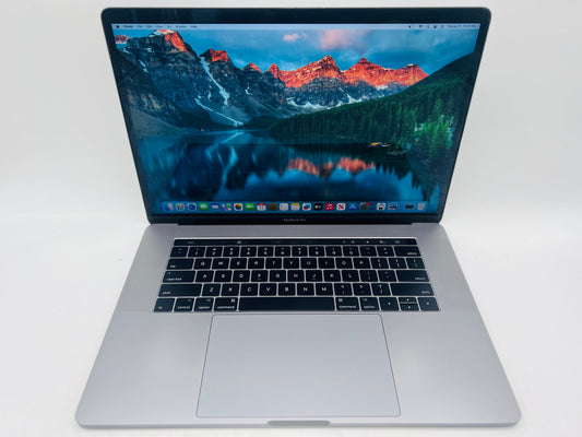 Apple 2017 Macbook Pro 15 in 2.8GHz i7 16GB RAM 256GB SSD RP555 2GB- Good