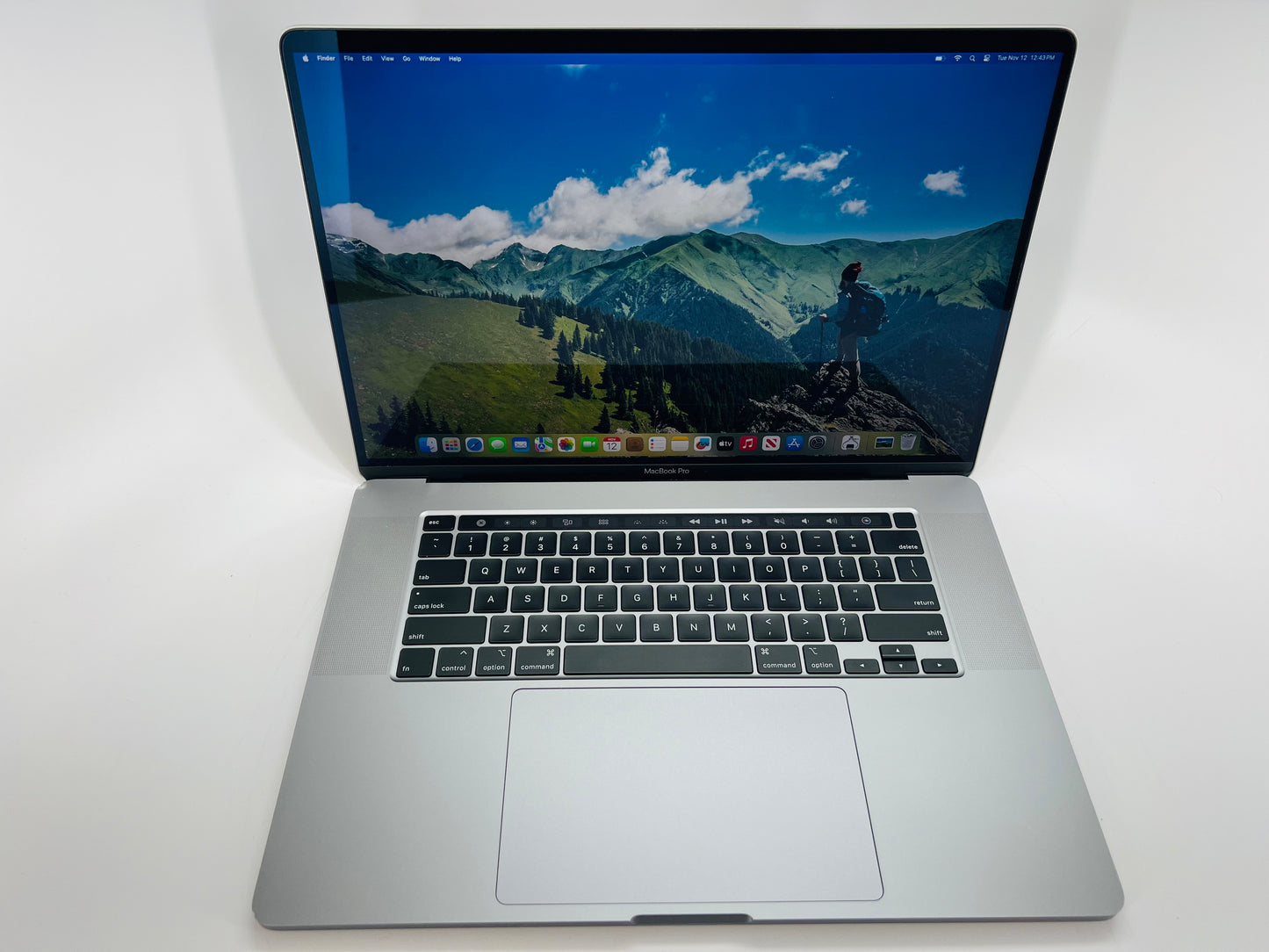 Apple 2019 MacBook Pro 16" 2.6GHz i7 16GB RAM 2TB SSD RP5300M 4GB - good