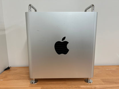 Apple 2019 Mac Pro 3.5GHz 8-Core Xeon 32GB RAM 1TB SSD RP580X 8GB Very good