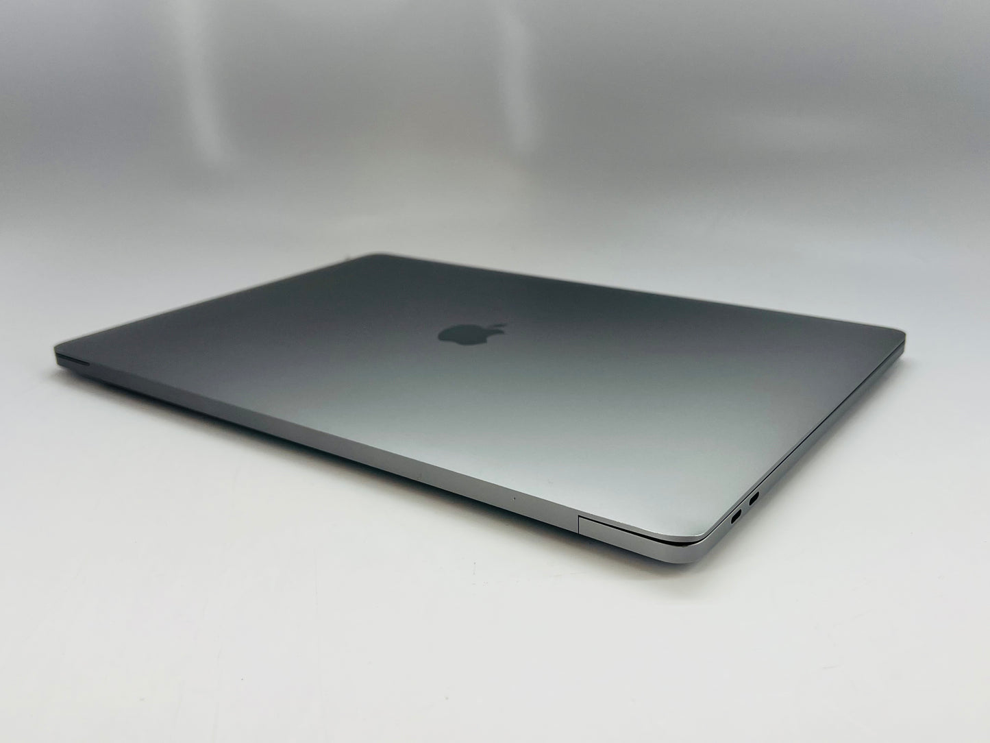 Apple 2019 MacBook Pro 16" 2.6GHz i7 16GB RAM 512GB SSD RP5300M 4GB - READ