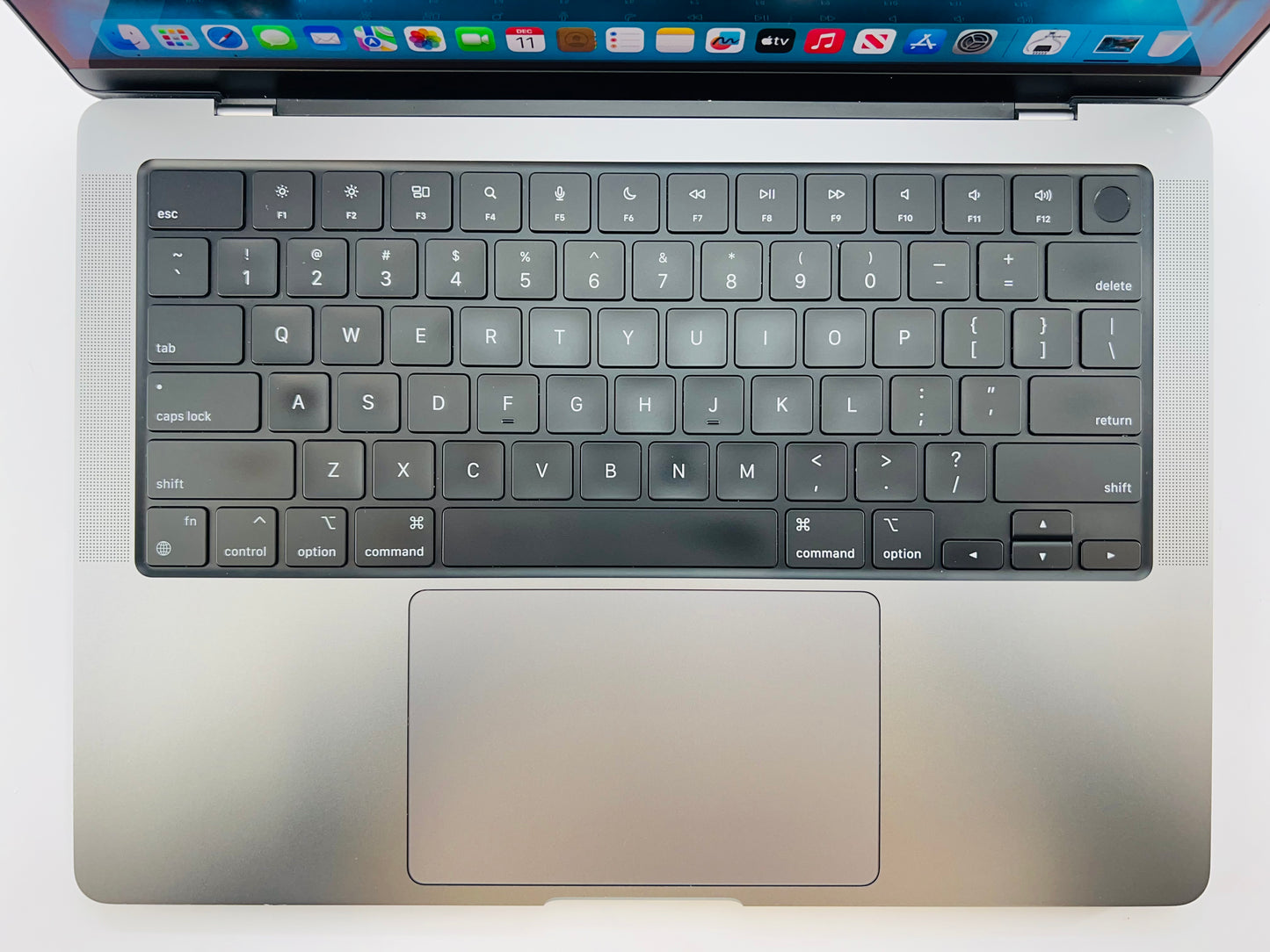 Apple 2021 MacBook Pro 14" M1 Pro (14-Core GPU) 16GB RAM 512GB SSD - Very good