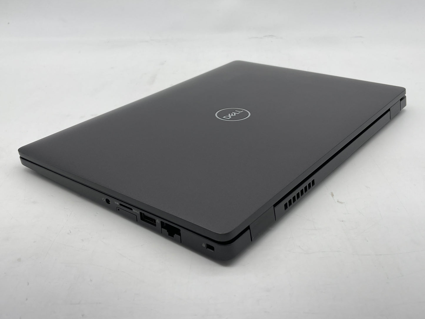 Dell 2020 Latitude 5300 1.9GHz i7-8665U 8GB RAM 256GB SSD Touchscreen Very Good